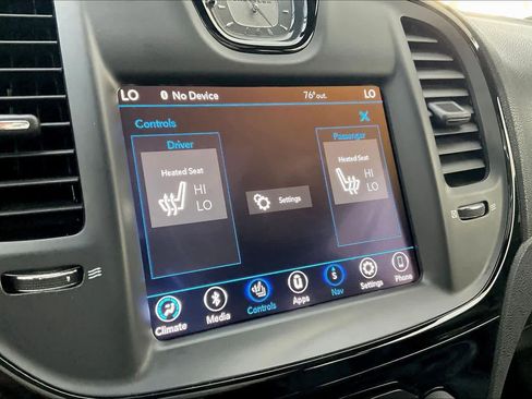 Used 2023 Chrysler 300 S image 32