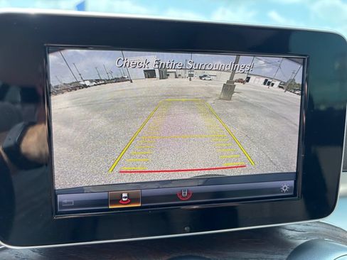 Used 2018 Mercedes-Benz C 300 Sedan image 12