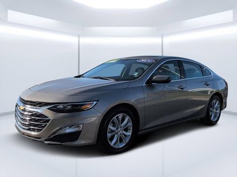 Used 2024 Chevrolet Malibu LT FWD image 7