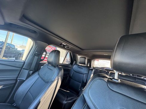 Used 2022 Ford Explorer ST w/ ST Street Pack image 25