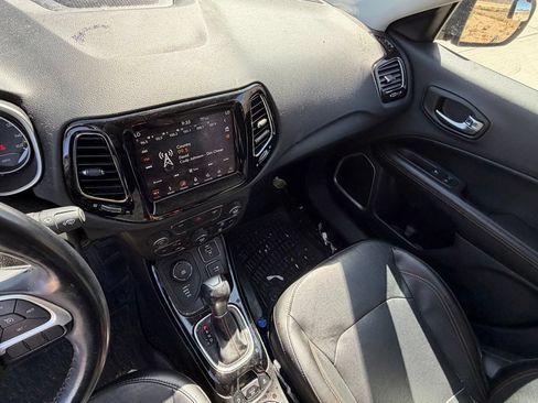 Used 2020 Jeep Compass Limited AWD/4WD image 18
