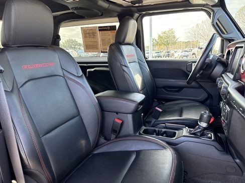 Used 2023 Jeep Wrangler Rubicon w/ Cold Weather Group image 32