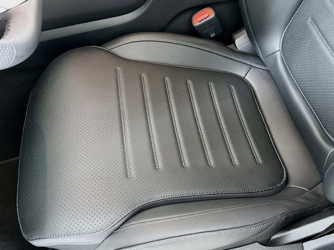 New 2026 Mercedes-Benz GLC 350e 4MATIC image 21