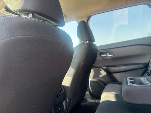 Certified 2024 Nissan Rogue SV AWD/4WD image 32
