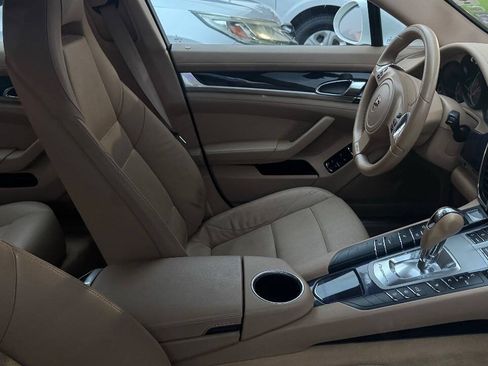 Used 2011 Porsche Panamera 4 AWD/4WD image 7