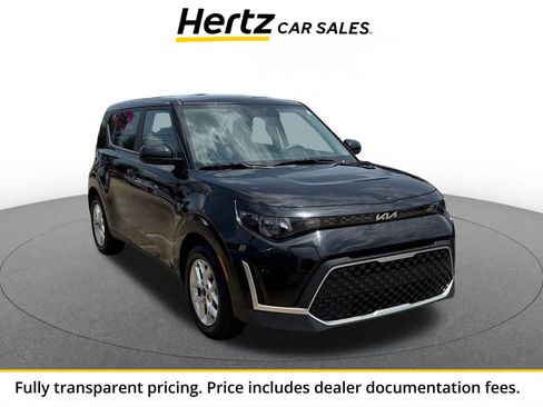 Used 2025 Kia Soul LX w/ LX Technology Package FWD image 1
