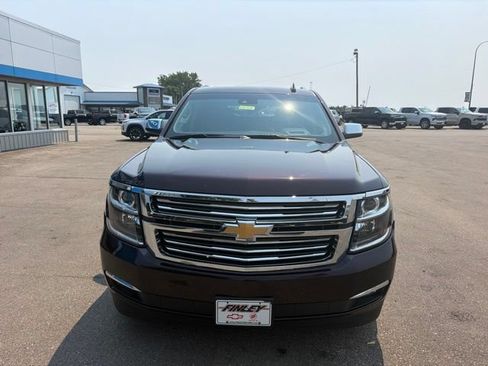 Used 2020 Chevrolet Tahoe Premier w/ Premier Plus Edition AWD/4WD image 3