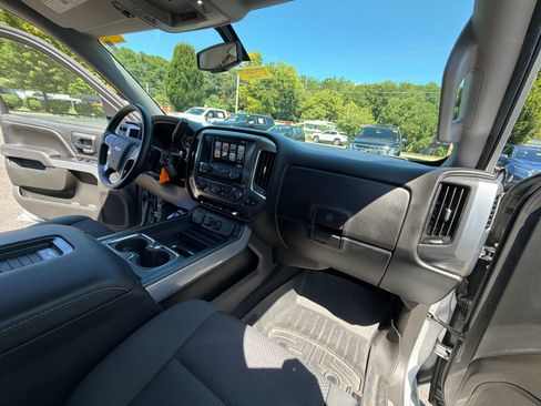 Used 2017 Chevrolet Silverado 1500 LT w/ All Star Edition AWD/4WD image 27
