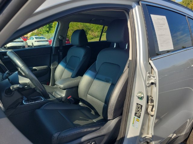 Used 2022 Kia Sportage EX AWD/4WD image 19