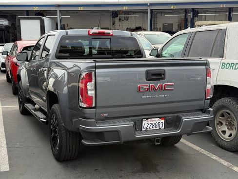 Used 2022 GMC Canyon Elevation w/ Elevation Premium Package AWD/4WD image 14