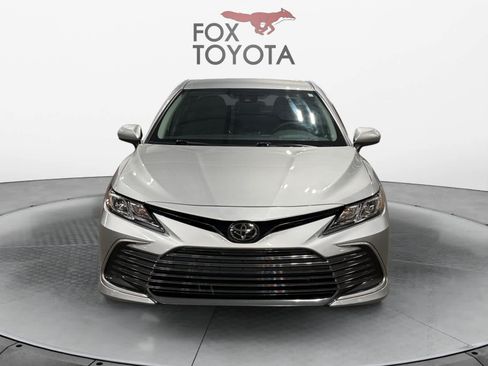 Used 2023 Toyota Camry LE FWD image 9