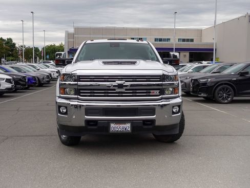 Used 2019 Chevrolet Silverado 3500 LTZ w/ Duramax Plus Package image 2