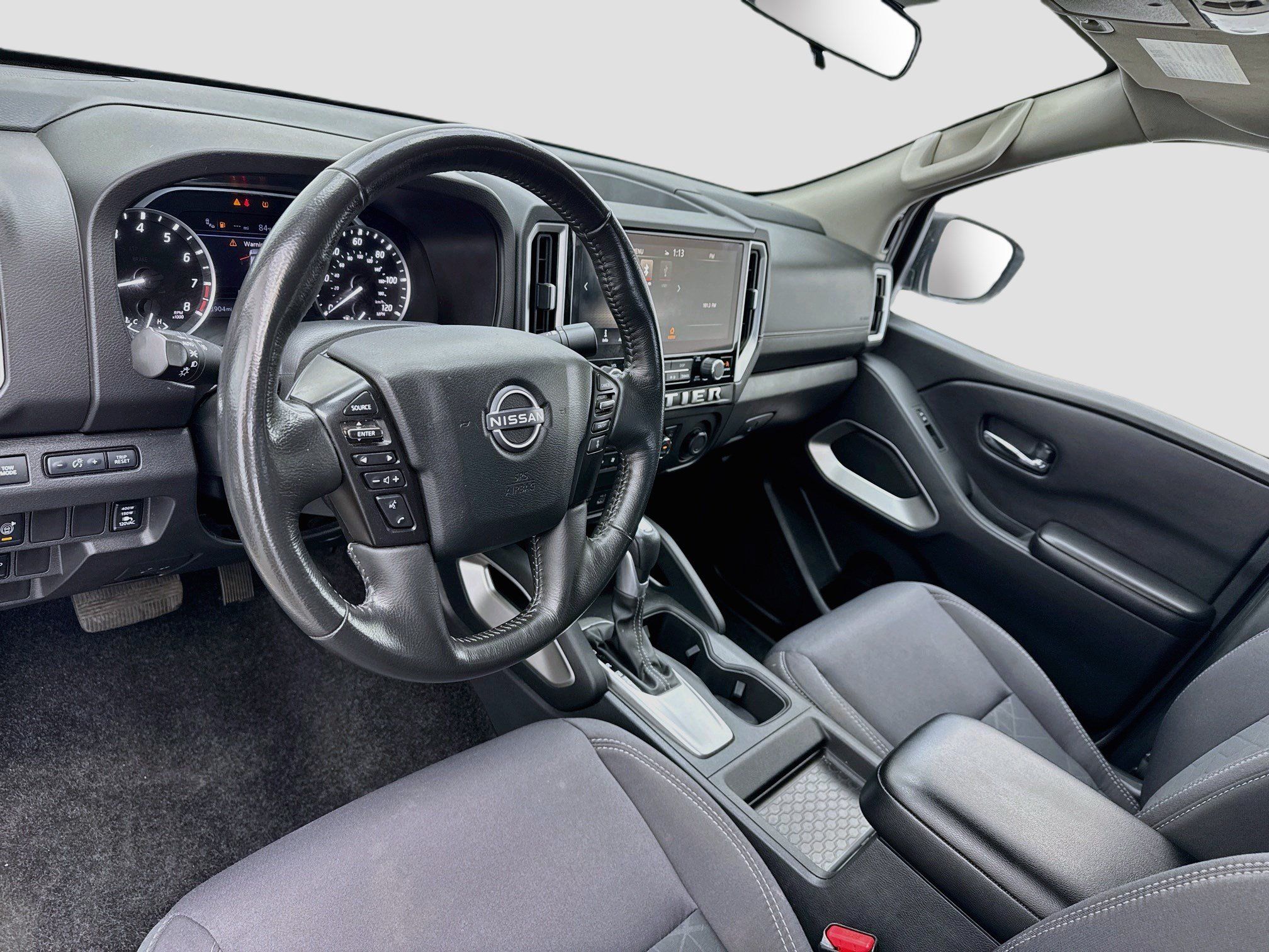 Used 2025 Nissan Frontier SV w/ SV Convenience Package RWD image 7