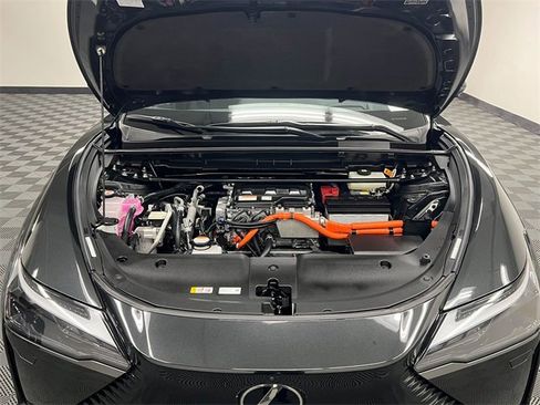 Used 2023 Lexus RZ 450e Premium image 23