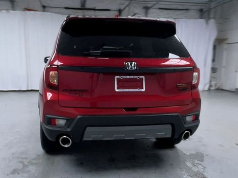 Used 2023 Honda Passport TrailSport image 7