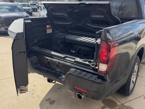 Certified 2025 Honda Ridgeline RTL image 14