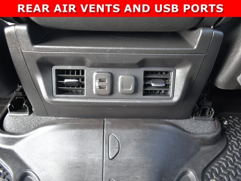 Used 2021 GMC Sierra 1500 SLT w/ X31 Off-Road Package image 31