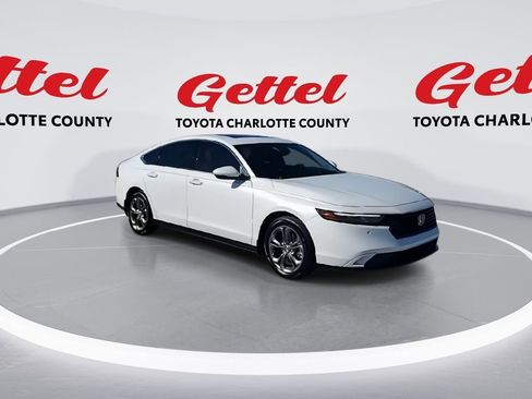 Used 2024 Honda Accord EX-L image 2