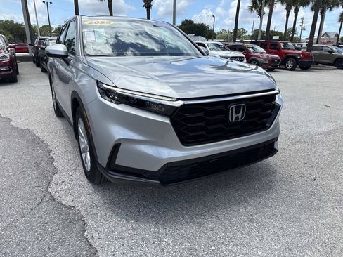 Used 2025 Honda CR-V EX image 7