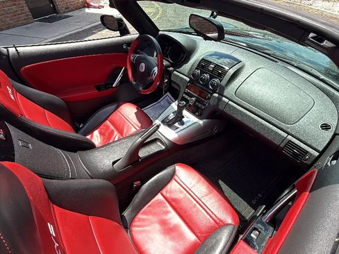 Used 2007 Saturn Sky Red Line RWD image 33