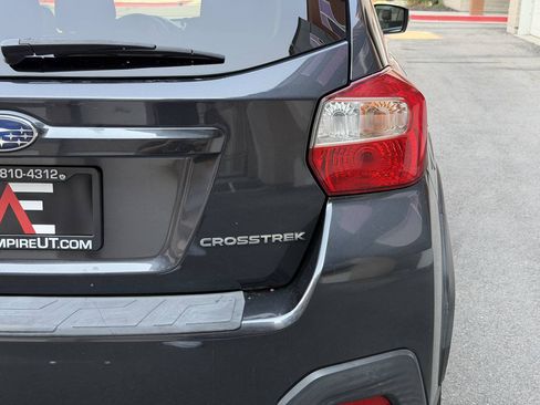 Used 2017 Subaru Crosstrek 2.0i Limited AWD/4WD image 6