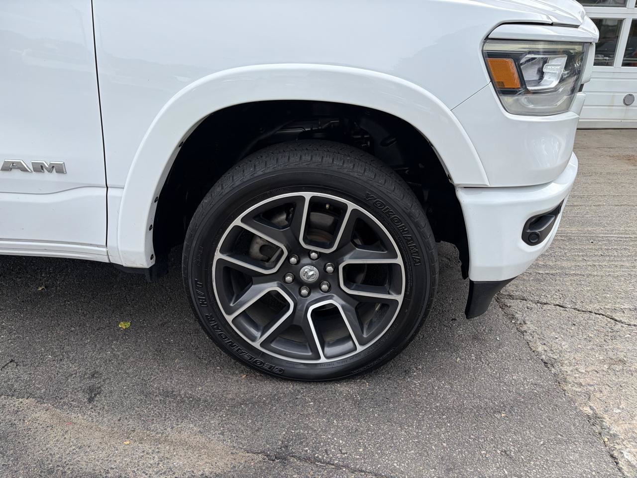 Used 2021 RAM 1500 Laramie AWD/4WD image 16