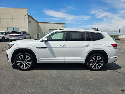 Used 2023 Volkswagen Atlas SEL Premium AWD/4WD image 3