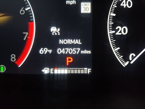 Used 2023 Honda CR-V LX image 22
