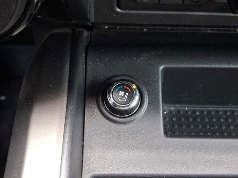 Used 2023 Nissan Titan Platinum Reserve w/ Moonroof Package image 32