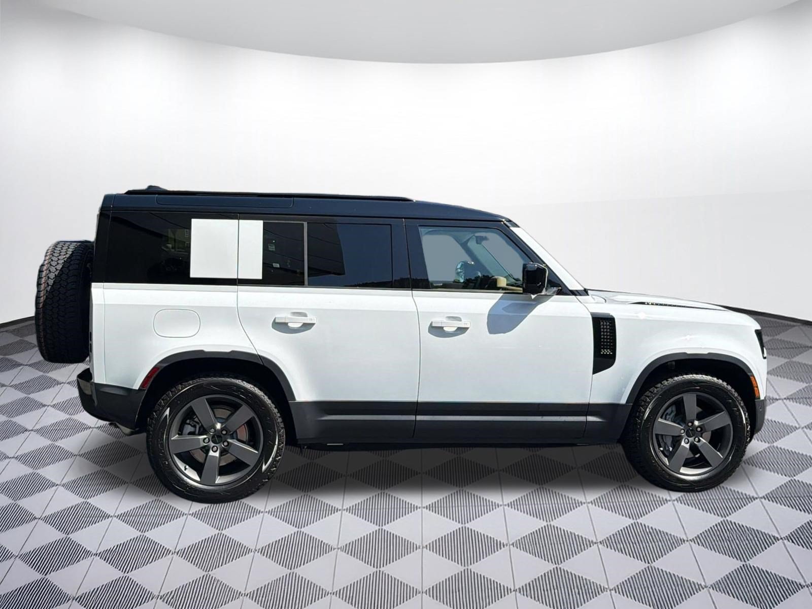 New 2026 Land Rover Defender 110 S AWD/4WD image 8