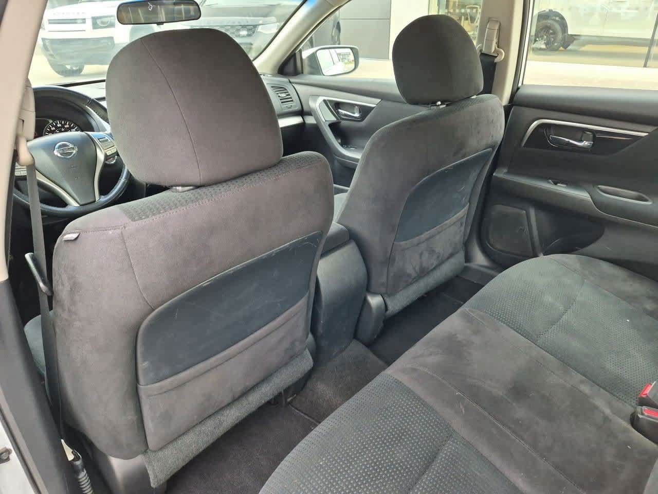 Used 2014 Nissan Altima 2.5 SV FWD image 18