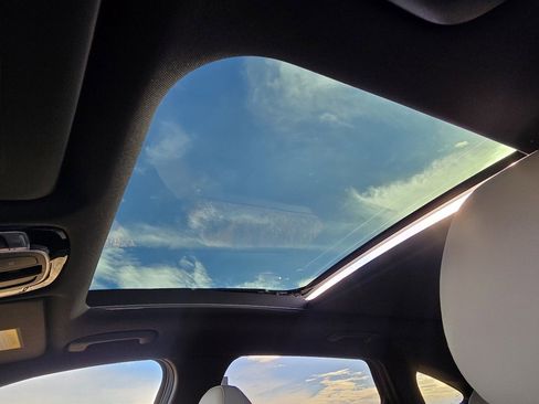 New 2026 Hyundai Tucson Limited image 24