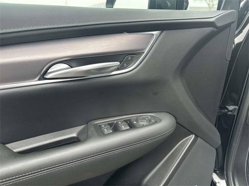 Certified 2023 Cadillac XT5 Luxury image 16