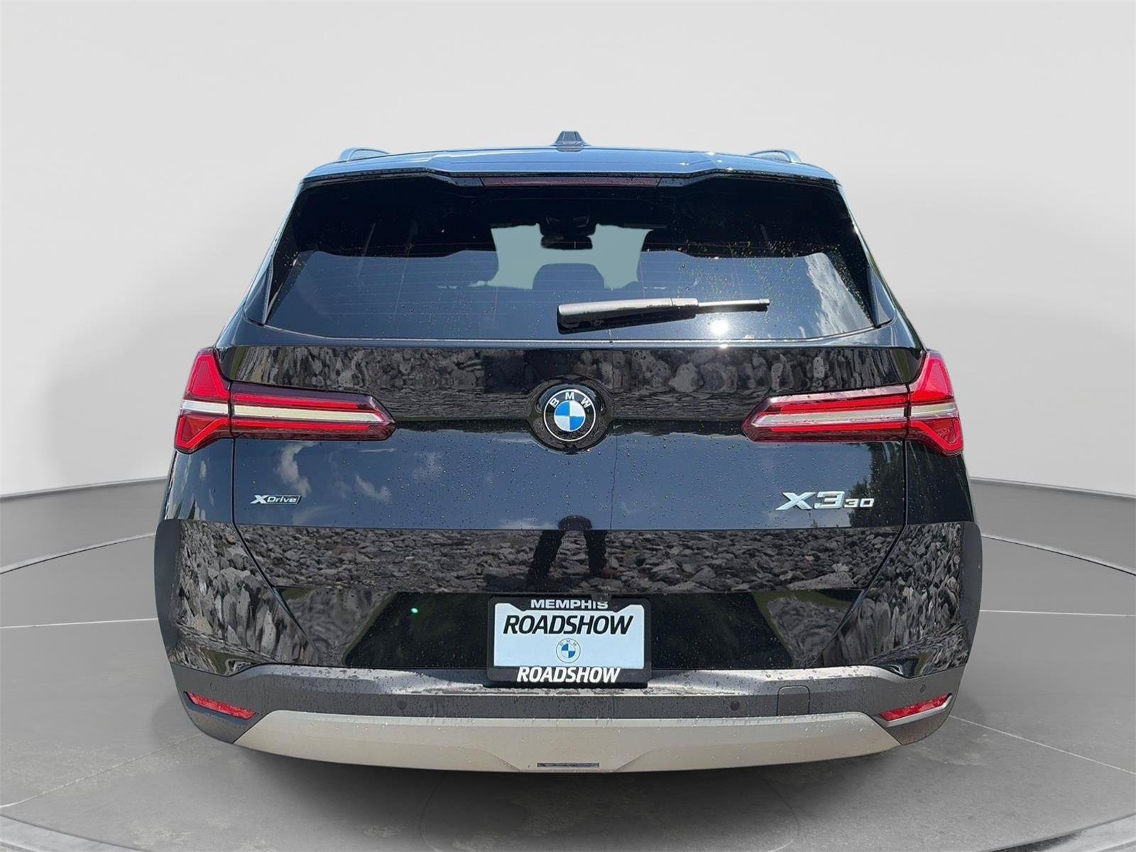 Used 2025 BMW X3 xDrive30i w/ Convenience Package AWD/4WD image 4