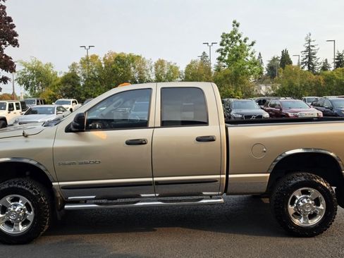 Used 2005 Dodge Ram 3500 Truck SLT w/ Quad Cab Big Horn Value Group AWD/4WD image 4