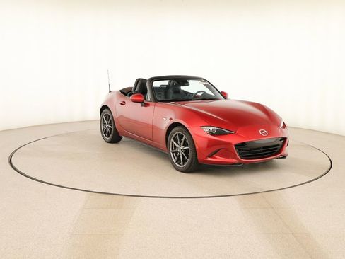 Used 2019 MAZDA MX-5 Miata Grand Touring image 10