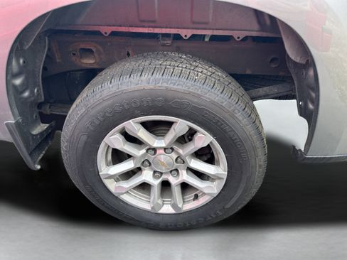 Used 2023 Chevrolet Silverado 1500 LT image 10