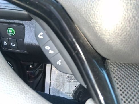 Used 2016 Honda HR-V EX image 22