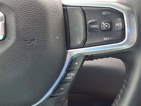 Used 2024 RAM 1500 Laramie AWD/4WD image 24