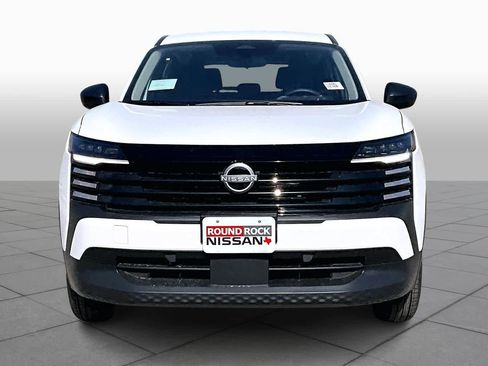 New 2026 Nissan Kicks S image 3