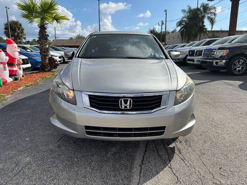 Used 2008 Honda Accord LX-P image 2