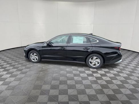 Used 2026 Hyundai Sonata SE FWD image 11