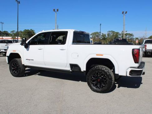 Used 2024 GMC Sierra 2500 AT4 w/ AT4 Premium Plus Package image 7
