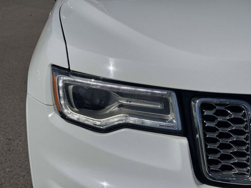 Used 2021 Jeep Grand Cherokee Overland AWD/4WD image 7