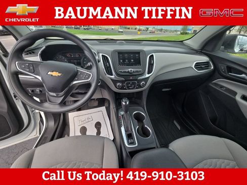 Used 2019 Chevrolet Equinox LS w/ LS Convenience Package image 17