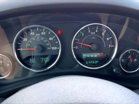 Used 2017 Jeep Wrangler Unlimited Rubicon w/ Connectivity Group AWD/4WD image 26