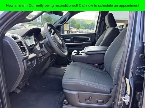 Used 2026 RAM 2500 Big Horn AWD/4WD image 9