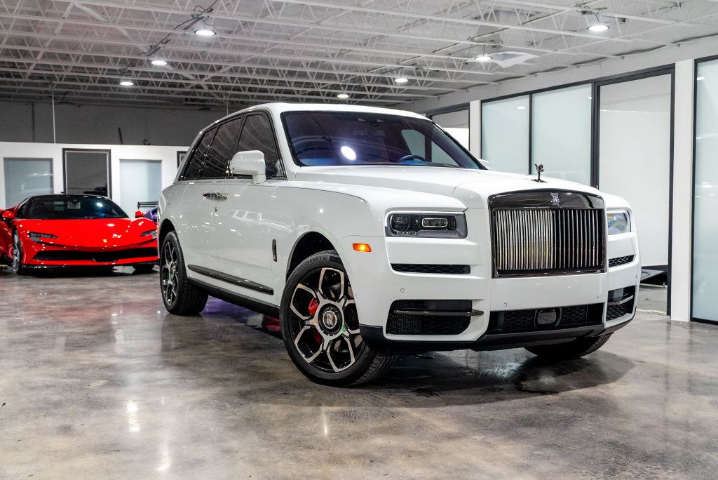 Used 2022 Rolls-Royce Cullinan Black Badge AWD/4WD image 8