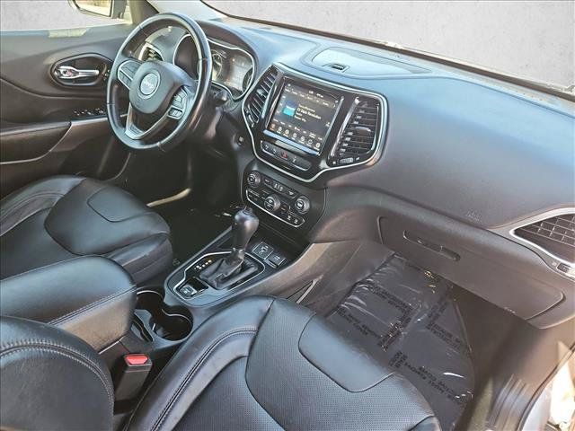 Used 2019 Jeep Cherokee Limited w/ Technology Group FWD image 27