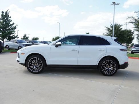 Used 2020 Porsche Cayenne AWD/4WD image 6